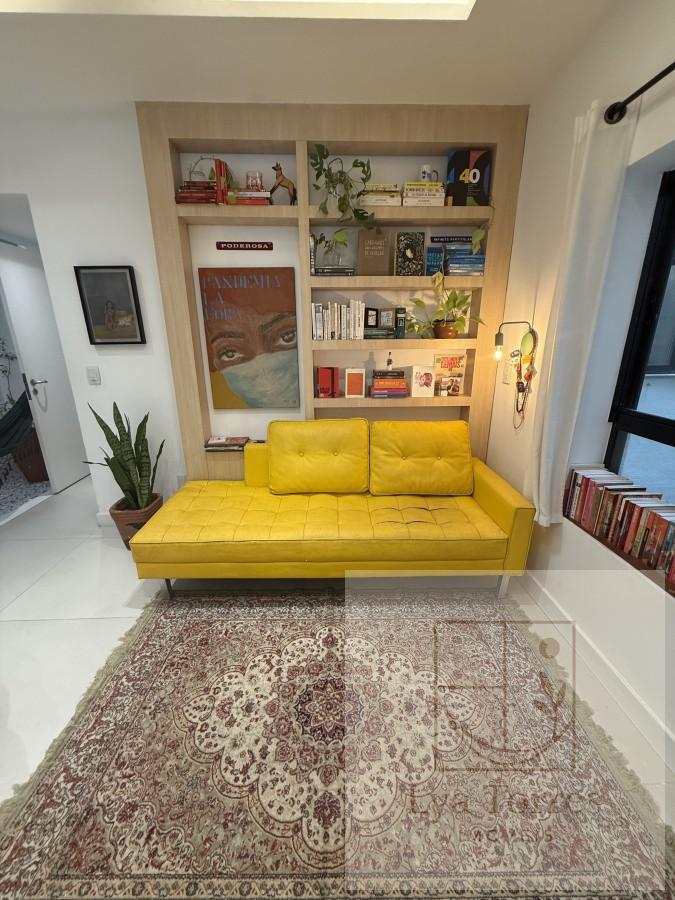Apartamento de 4 quartos no Leblon