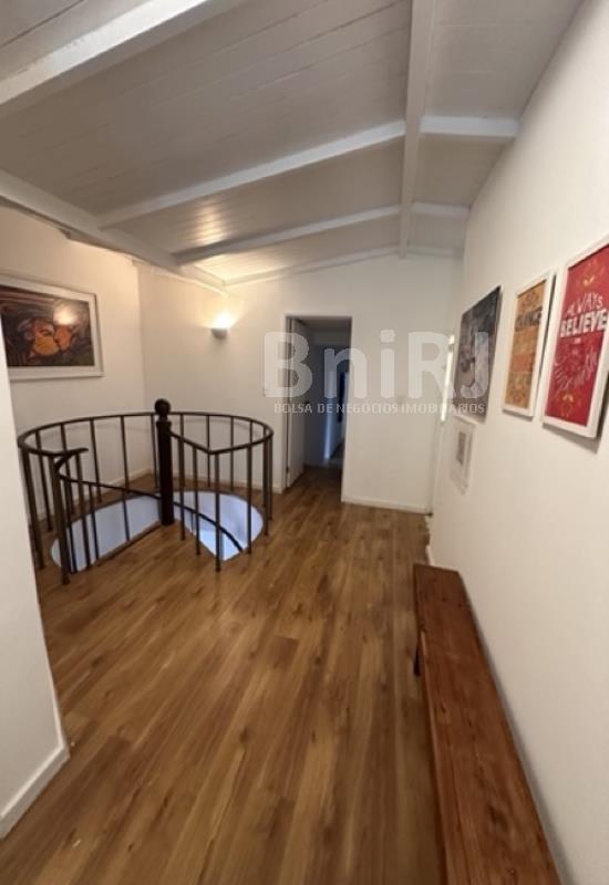Casa em Condomínio de 7 quartos no Cosme Velho