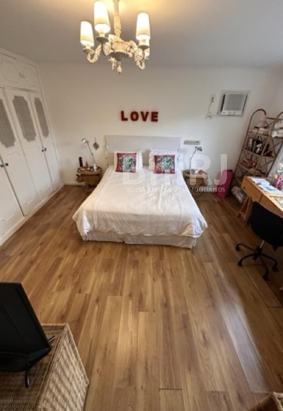 Casa em Condomínio de 7 quartos no Cosme Velho