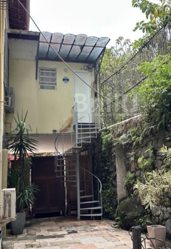 Casa em Condomínio de 7 quartos no Cosme Velho