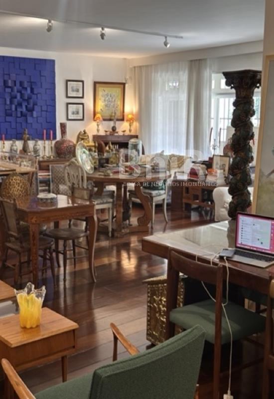 Casa em Condomínio de 7 quartos no Cosme Velho