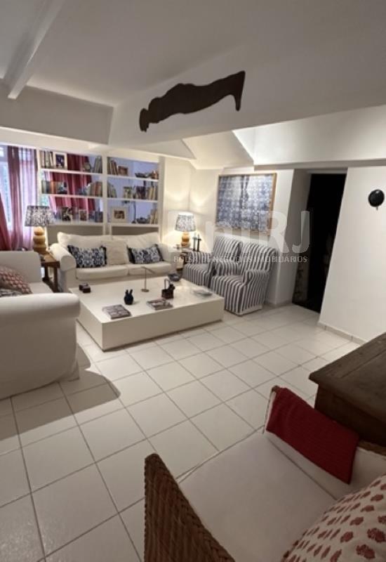 Casa em Condomínio de 7 quartos no Cosme Velho