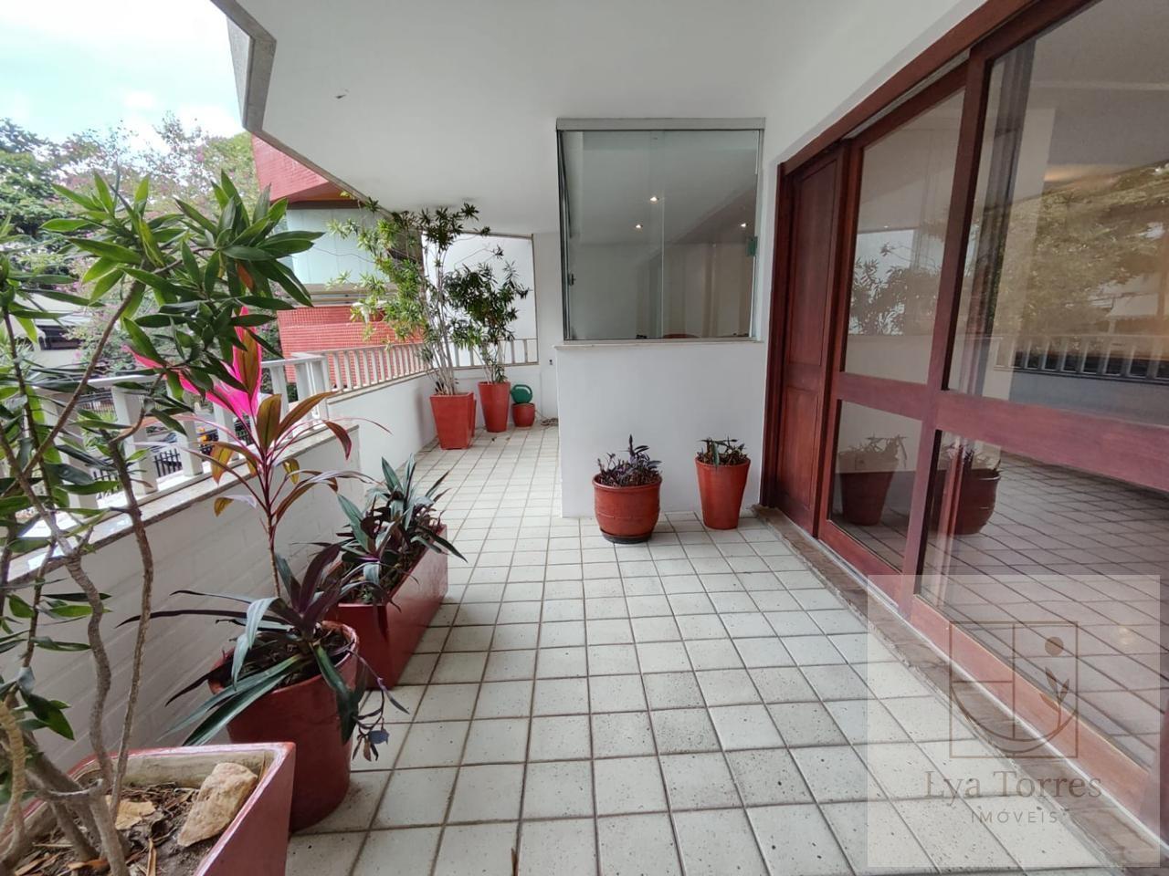 Apartamento de 4 quartos no Barra da Tijuca