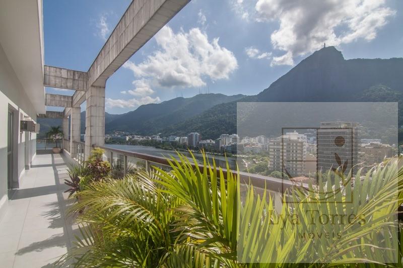 Cobertura de 4 quartos no Lagoa