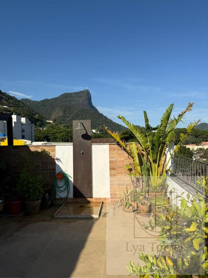 Cobertura de 3 quartos no Jardim Botânico