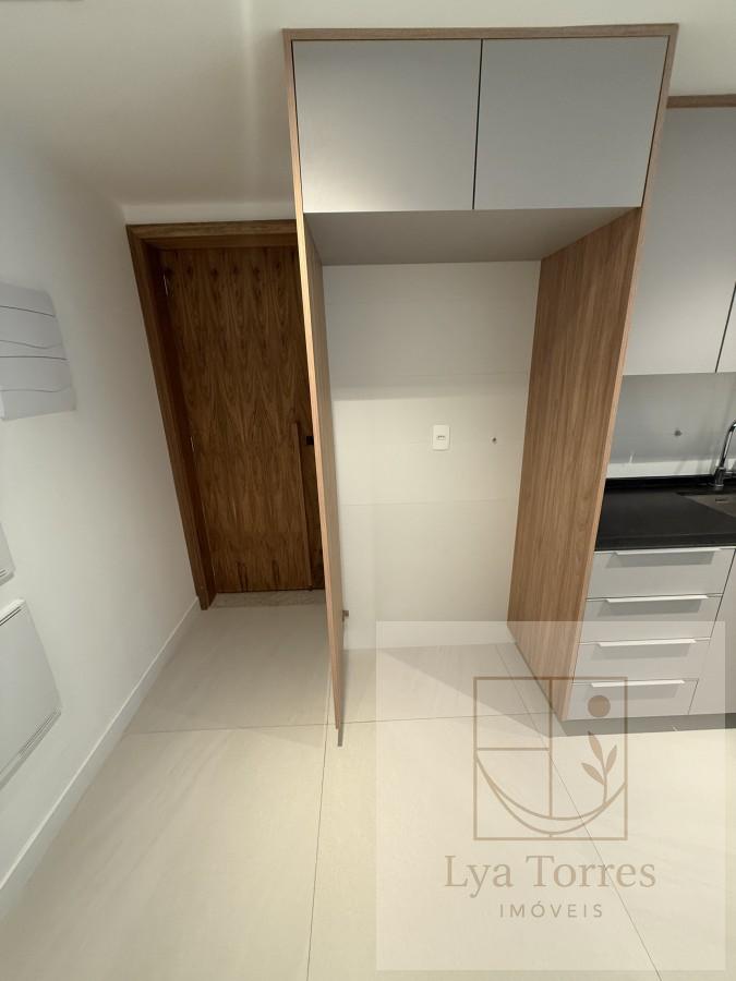 Apartamento de 2 quartos no Jardim Botânico