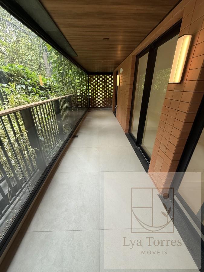 Apartamento de 2 quartos no Jardim Botânico