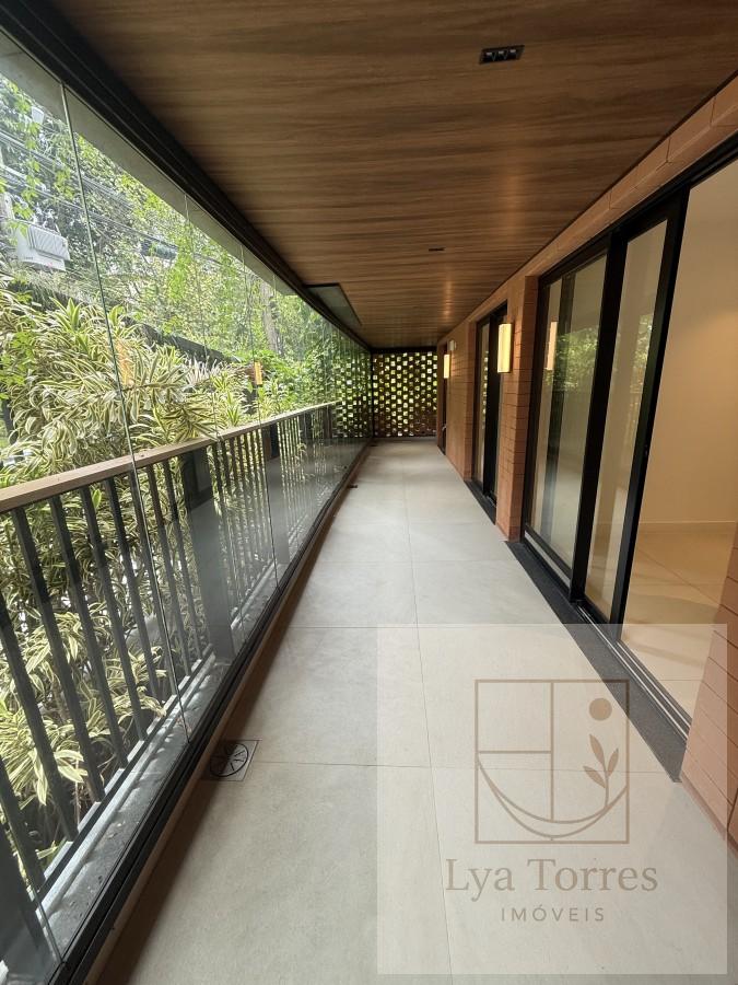 Apartamento de 2 quartos no Jardim Botânico