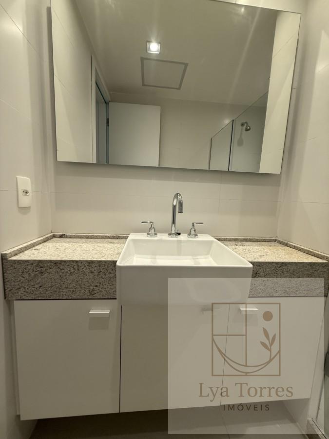 Apartamento de 2 quartos no Jardim Botânico
