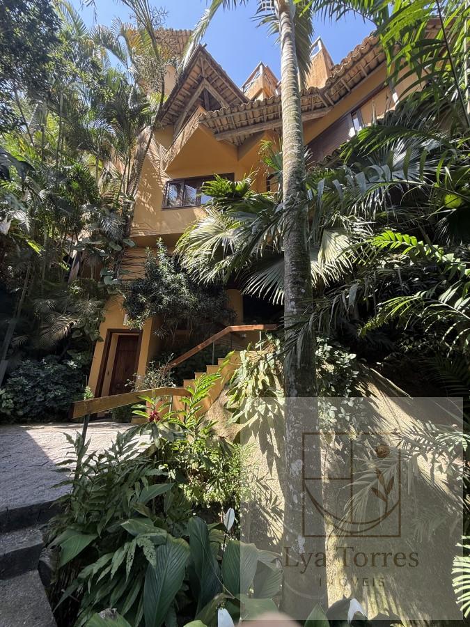 Casa em Condomínio de 3 quartos no Jardim Botânico