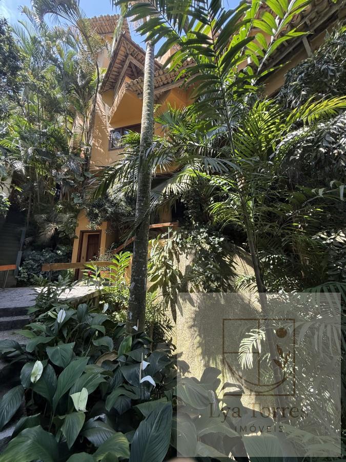 Casa em Condomínio de 3 quartos no Jardim Botânico