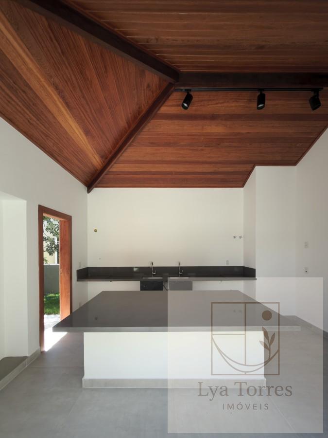 Casa em Condomínio de 4 quartos no Praia Rasa