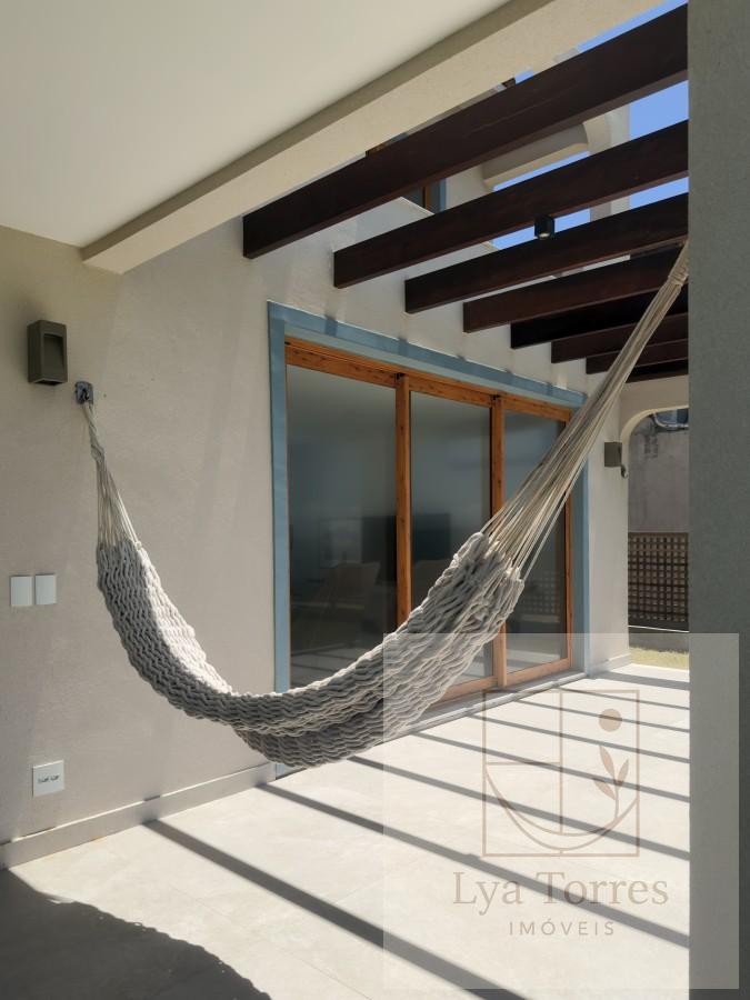 Casa em Condomínio de 4 quartos no Praia Rasa