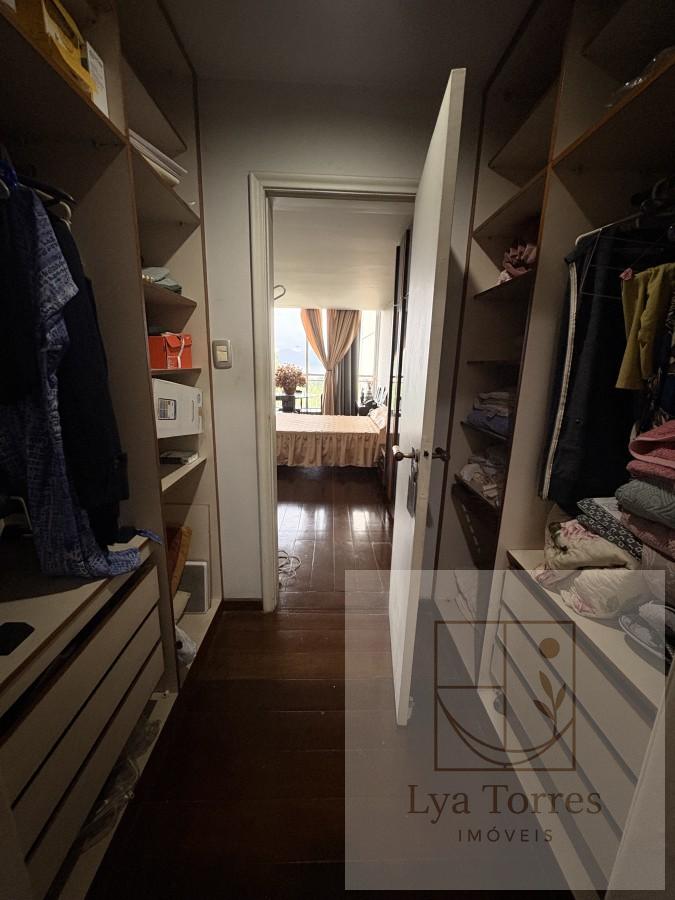Apartamento de 4 quartos no Flamengo