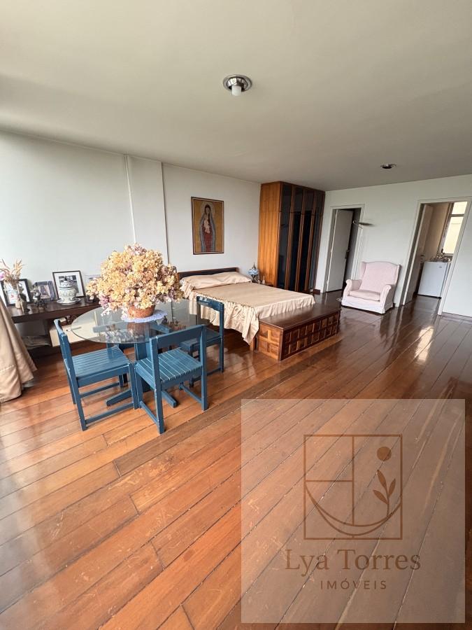 Apartamento de 4 quartos no Flamengo