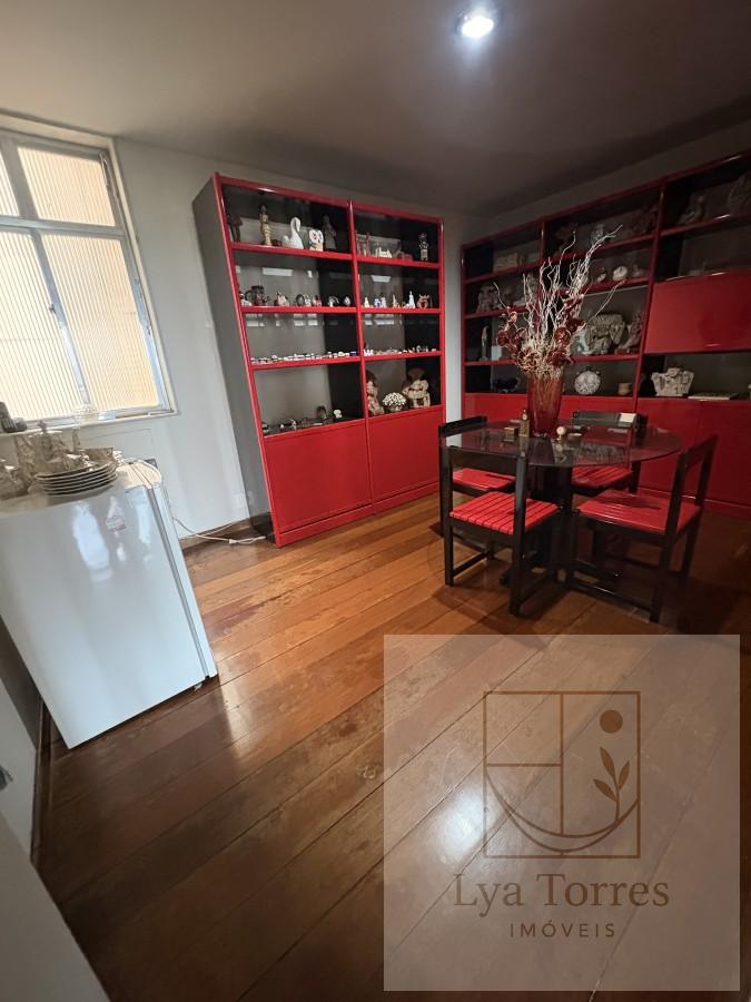 Apartamento de 4 quartos no Flamengo