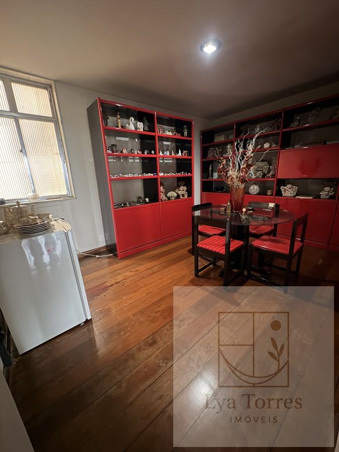 Apartamento de 4 quartos no Flamengo