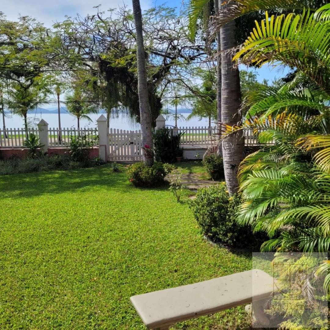 Casa de 6 quartos no Paquetá