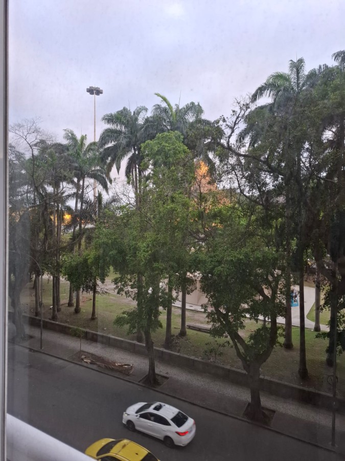 Apartamento de 3 quartos no Flamengo