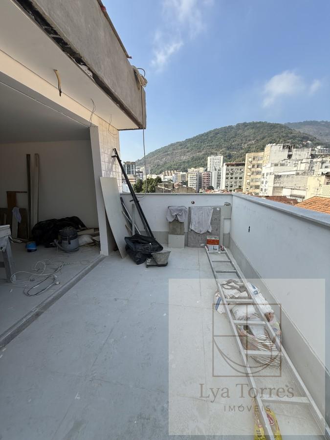 Cobertura de 1 quarto no Humaitá