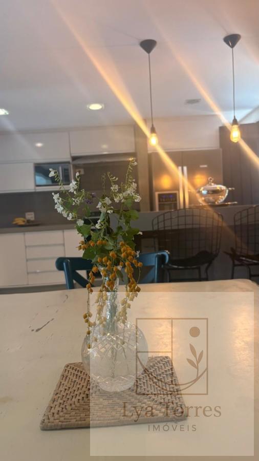 Casa em Condomínio de 5 quartos no Barra da Tijuca