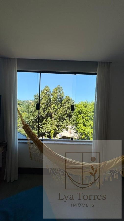 Casa em Condomínio de 5 quartos no Barra da Tijuca