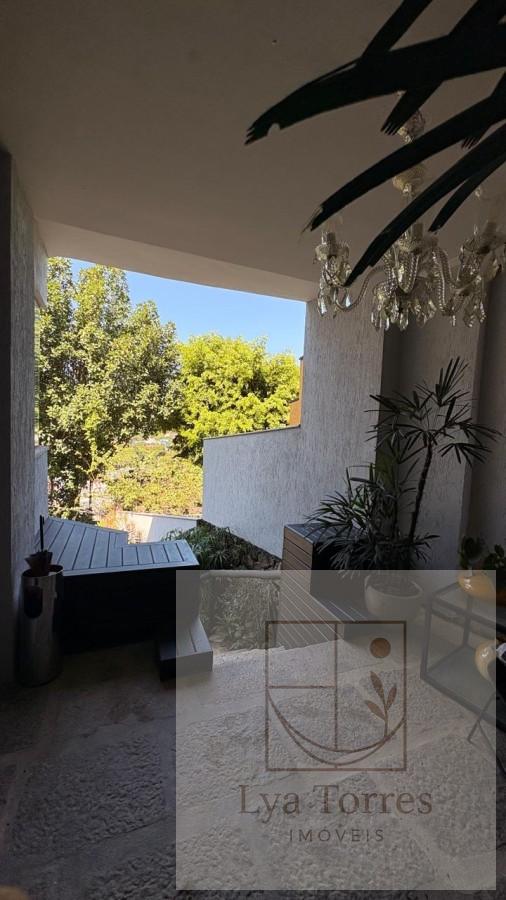 Casa em Condomínio de 5 quartos no Barra da Tijuca