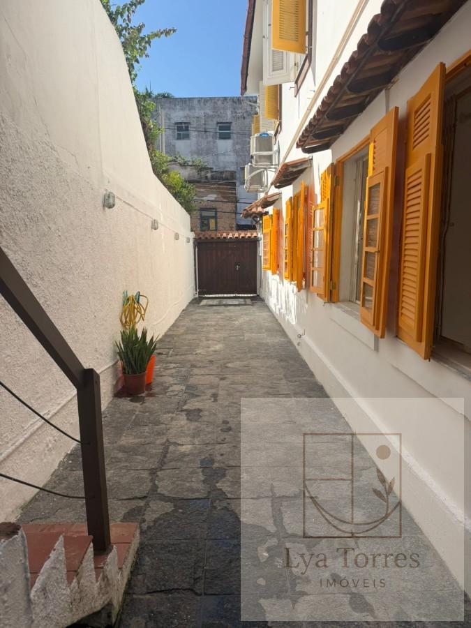Casa de 3 quartos no Humaitá