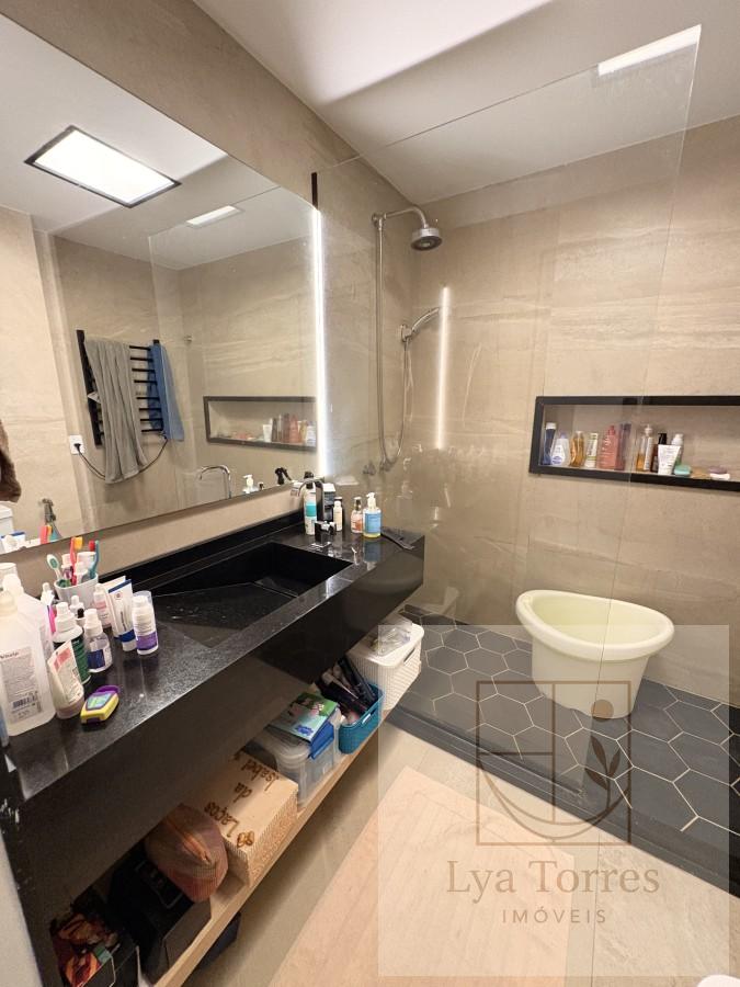 Apartamento de 3 quartos no Flamengo