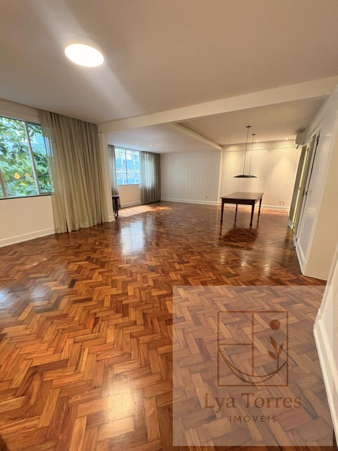 Apartamento de 3 quartos no Copacabana