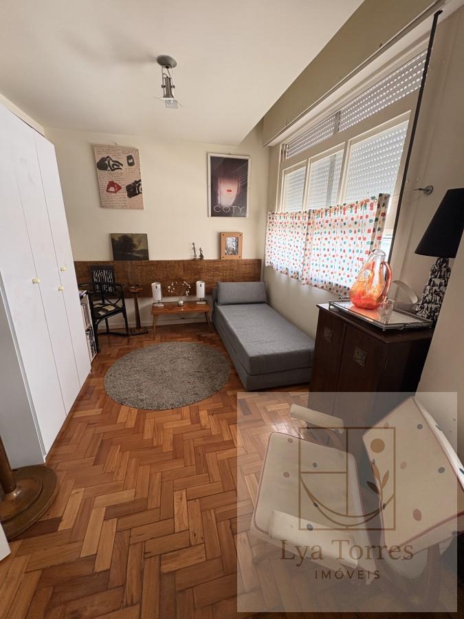 Apartamento de 2 quartos no Leme