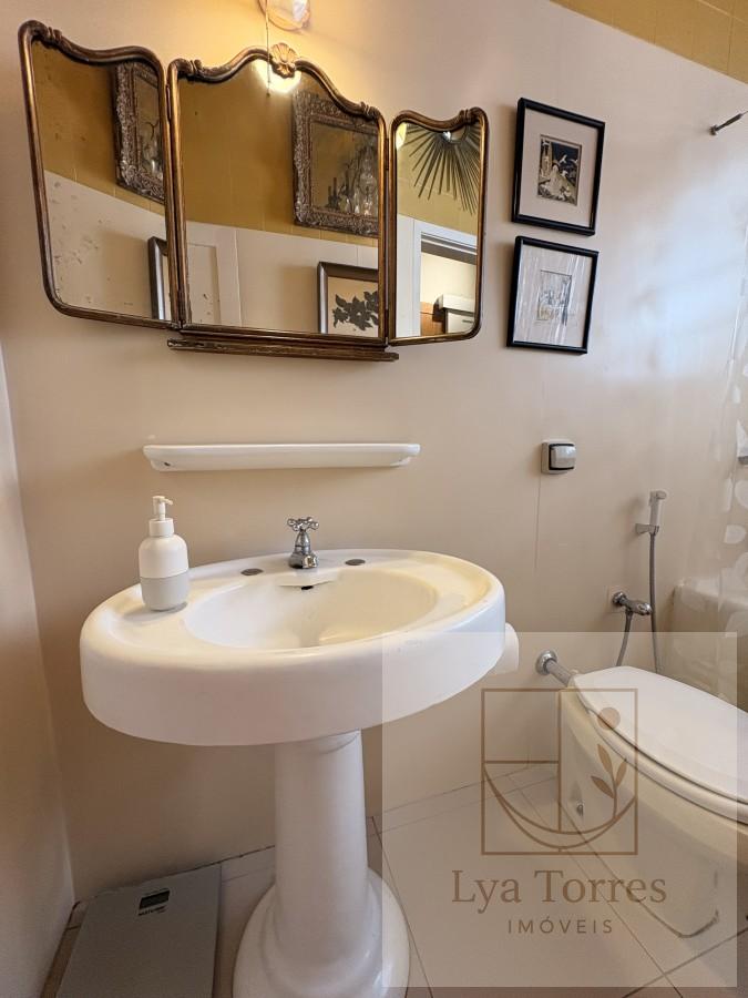 Apartamento de 2 quartos no Leme