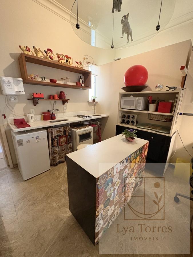 Apartamento de 2 quartos no Leme