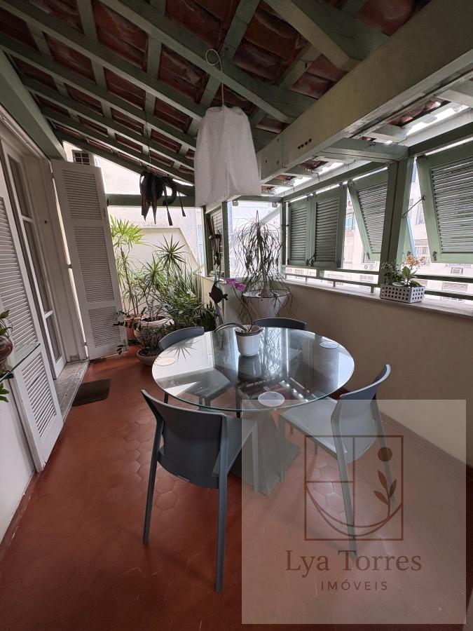 Apartamento de 2 quartos no Leme