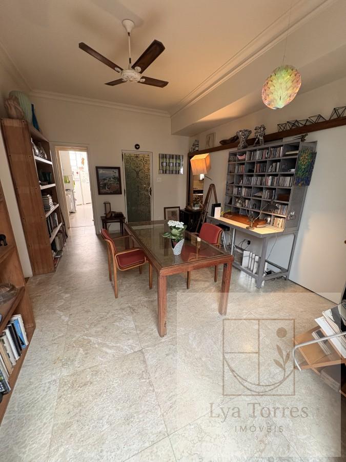 Apartamento de 2 quartos no Leme
