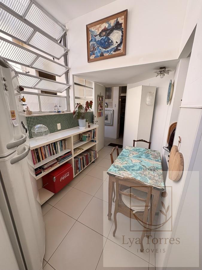 Apartamento de 2 quartos no Leme