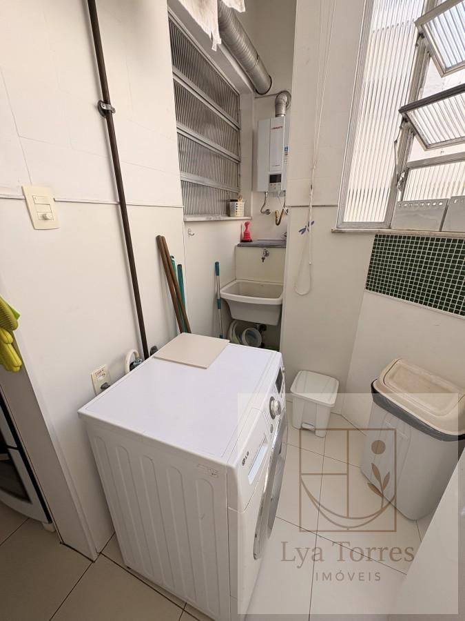 Apartamento de 2 quartos no Leme
