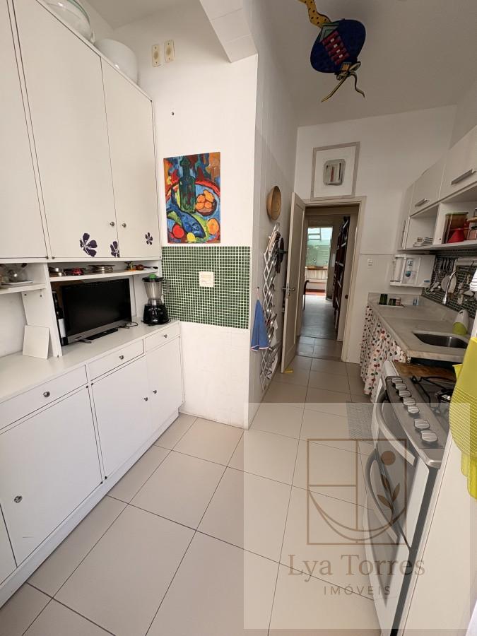 Apartamento de 2 quartos no Leme
