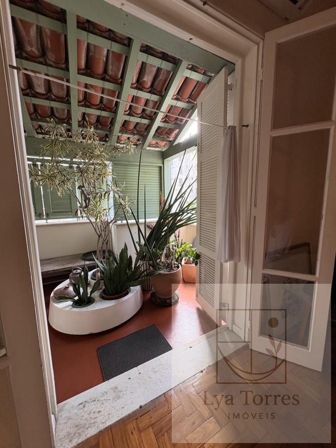 Apartamento de 2 quartos no Leme